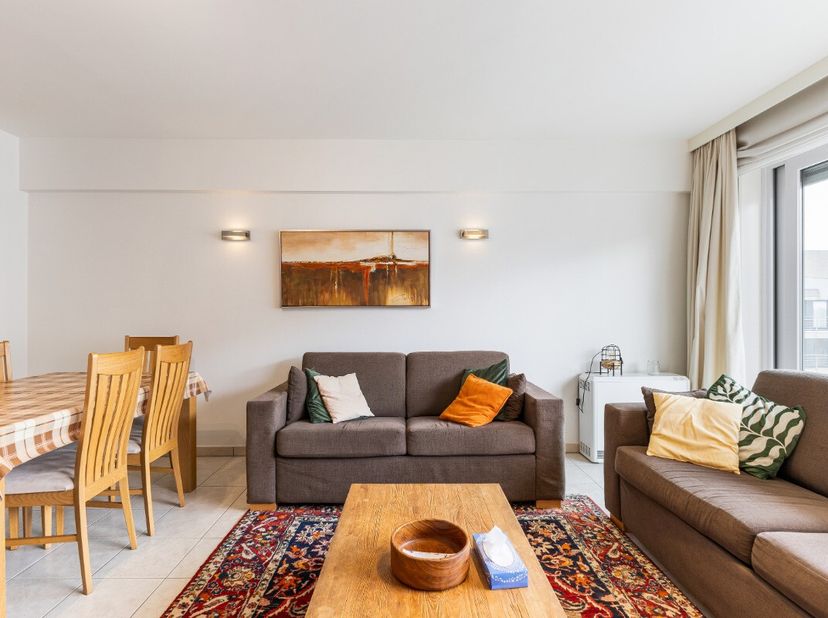 Gemeubeld appartement met 2 slaapkamers te huur in De PanneBent u op zoek naar een instapklaar en gemeubeld appartement op een toplocatie voor tweede