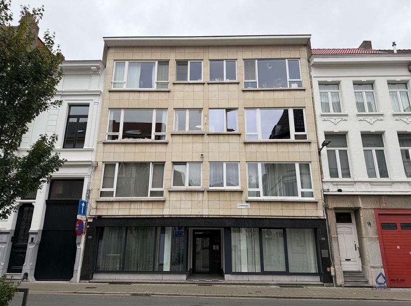 Appartement à louer
                    à 2018 Antwerpen