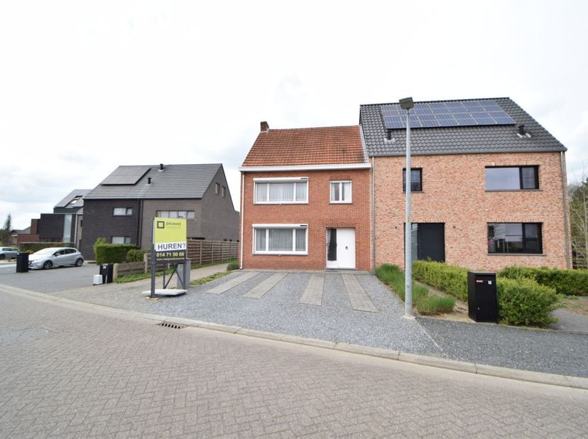 Maison à louer à Oostbergen 17,
                    2460 Kasterlee