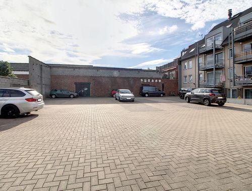                                         Place de stationnement à louer à Mouscron, € 25
