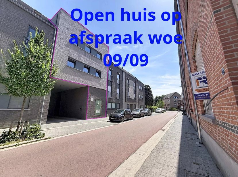 Om dit luxe pand volledig te kunnen beschrijven is er een half boekwerk nodig dus best dat u een afspraak maakt om te komen kijken!<br />
Toch gaan we