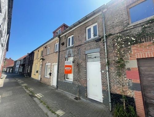                                         Maison à vendre à Izegem, € 90.000
