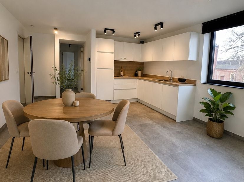 Recent en energiezuinig appartement op de tweede verdieping in een kleinschalige residentie, centraal gelegen in de Stationsstraat in Diepenbeek.<br /