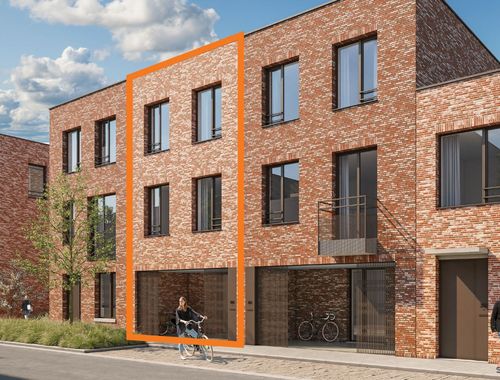                                         Woning te koop in Deurne, € 477.911,43
