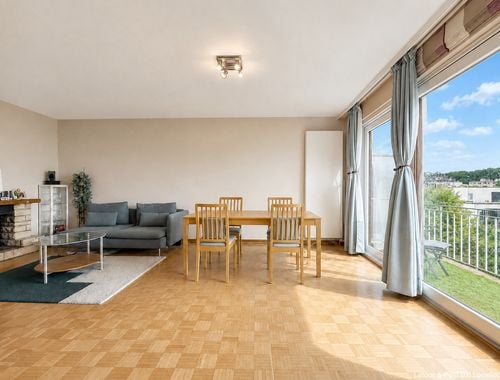                                         Appartement te huur in Oudergem, € 1.350
