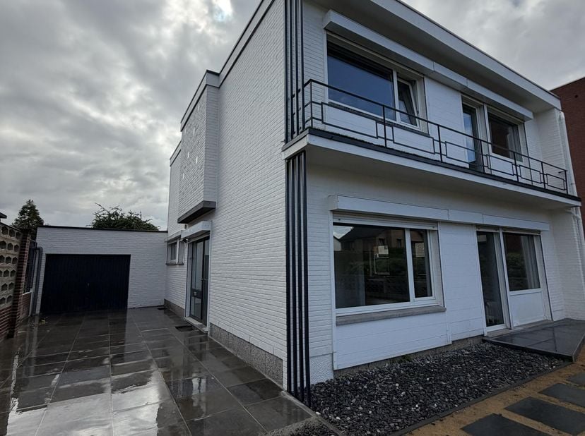 Huis te huur in Olympialaan 25,
                    3630 Mechelen-aan-de-Maas