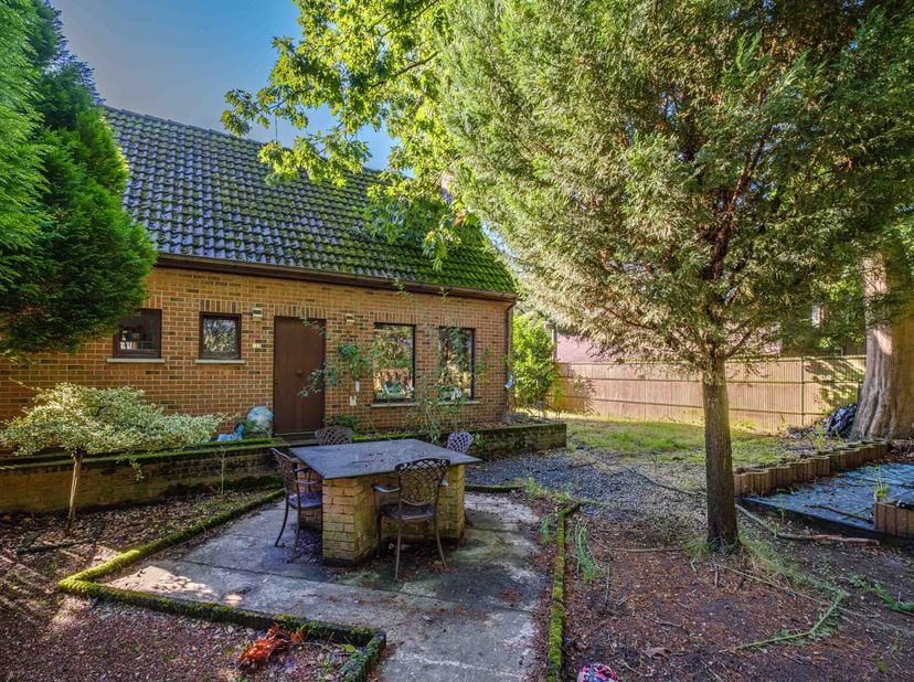 Huis te koop in Mieksebaan 193,
                    2960 Brecht