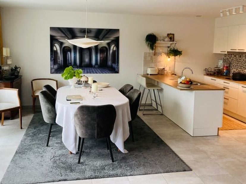 Appartement à vendre à Stationsstraat 68 boîte 001,
                    9690 Berchem