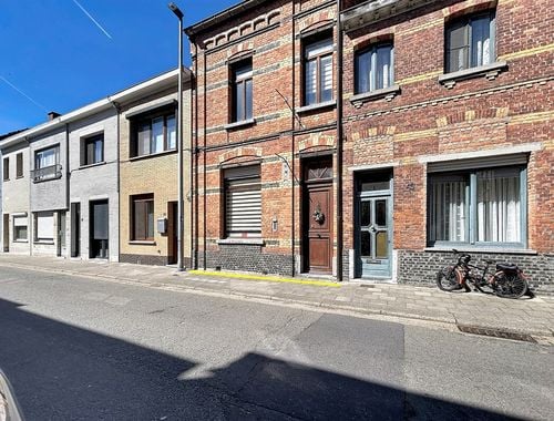                                        Maison à vendre à Sint-Niklaas, € 235.000
