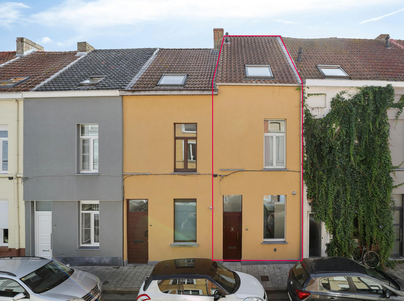 Huis te koop in Resedastraat 53,
                    9000 Gent