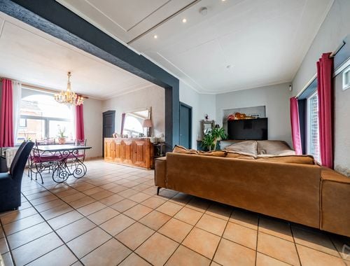                                         Woning te koop in Ougrée, € 249.900

