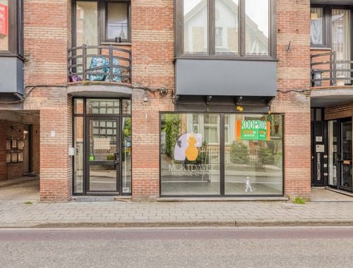                                         Handelszaak te koop in Geel, € 165.000
