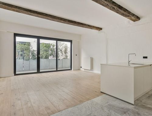                                         Appartement te huur in Antwerpen, € 995
