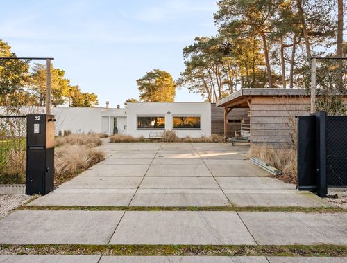                                         Villa te koop in Neerpelt, € 795.000
