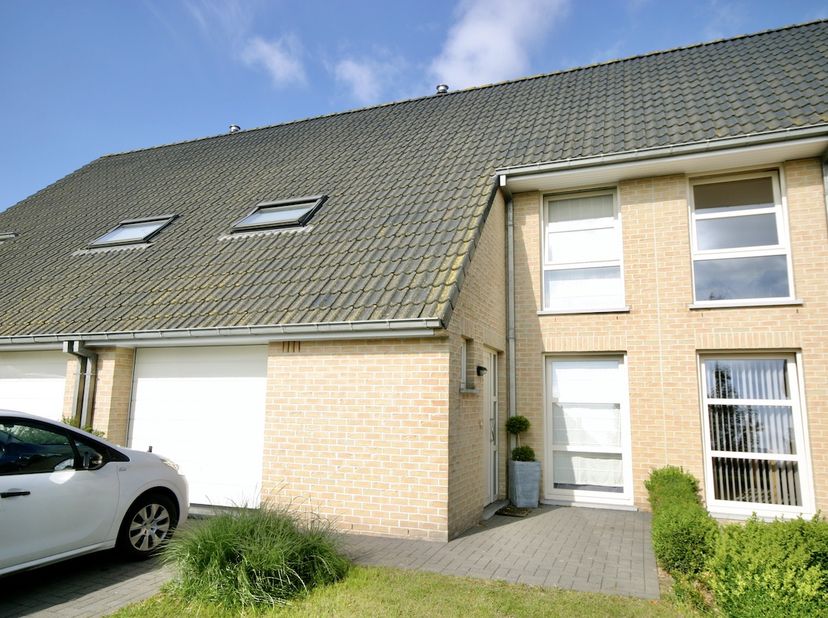 Maison à louer
                    à 9900 Eeklo