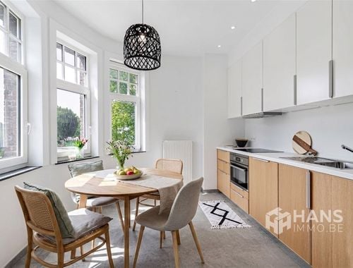                                         Duplex te koop in Mortsel, € 260.000
