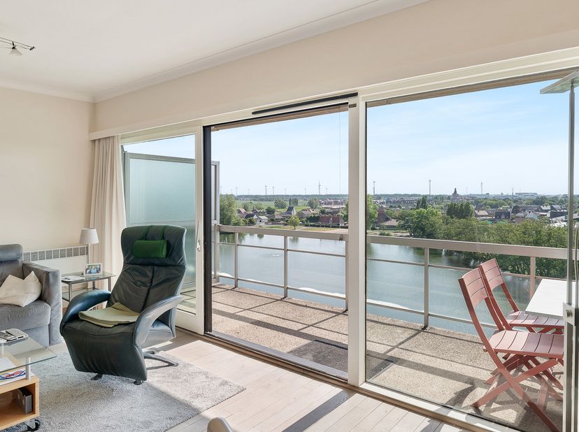 Appartement à vendre
                    à 8301 Duinbergen