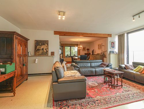                                         Bungalow à vendre à Emelgem, € 299.000
