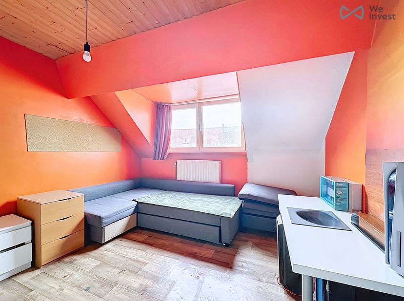 Info en bezichtigingen: maxime.l@weinvest.be of 02 315 77 22. <br />
We Invest presenteert u exclusief deze duplex van 96 m² gelegen op de 1e verdiepi