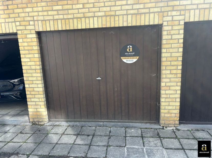 Garage te koop
                    in 8300 Knokke