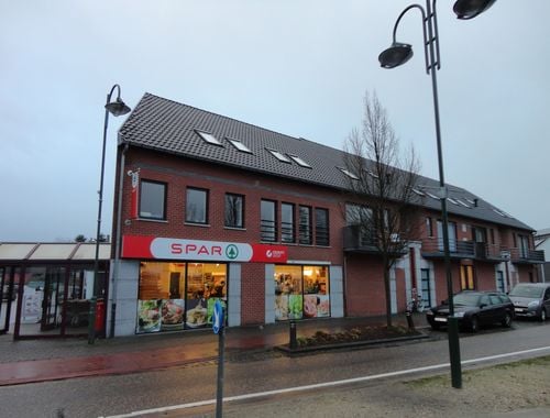                                         Appartement te huur in Achel, € 900
