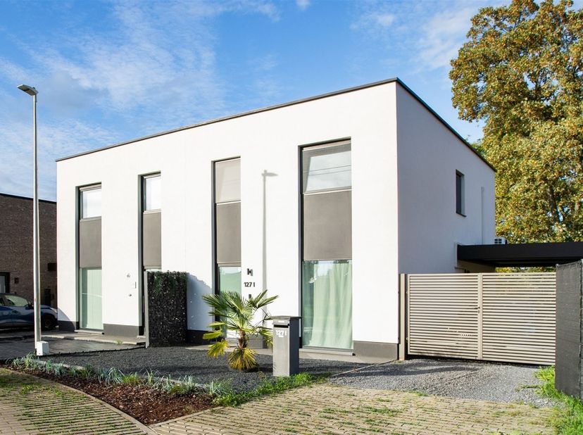 Huis te koop in Grote Steenweg 127 bus I,
                    3440 Zoutleeuw