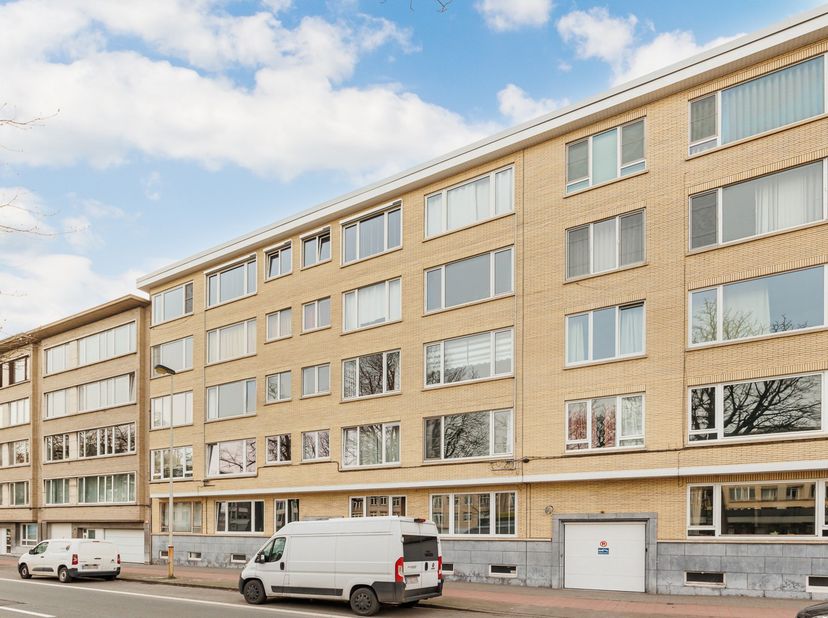 Appartement à vendre
                    à 2020 Antwerpen