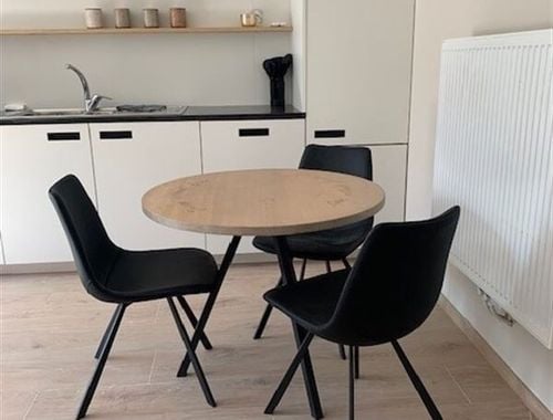                                        Studio te huur in Oostende, € 720
