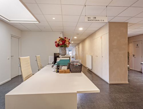                                         Rez-de-chaussée commercial à vendre à Antwerpen, € 1.095.000
