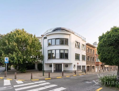                                         Woning te koop in Sint-Pieters-Woluwe, € 795.000
