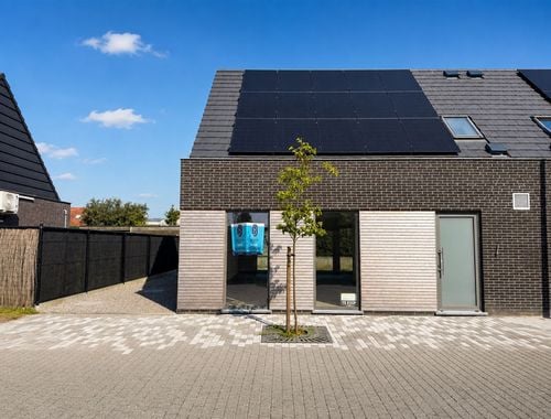                                         Woning te koop in Deerlijk, € 365.000
