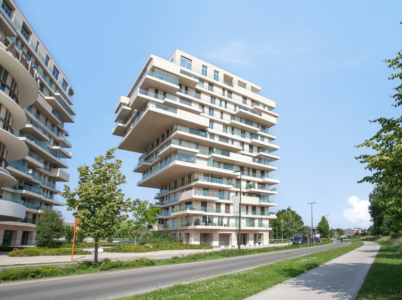 Appartement te koop in Zuiderlaan 37 bus 92,
                    8790 Waregem