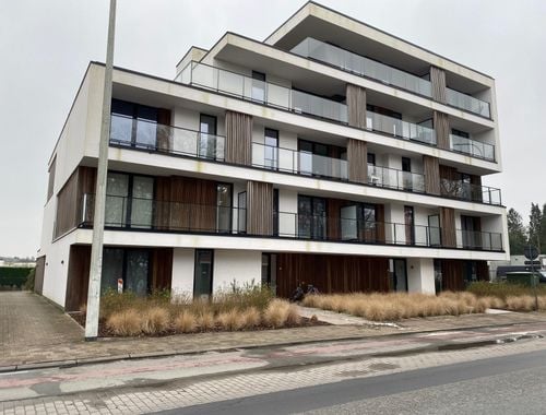                                         Appartement à louer à Beernem, € 970
