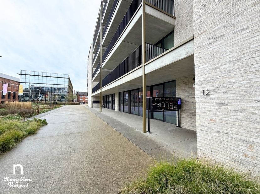 Appartement te huur in Graaf van Loonstraat 12 bus 43,
                    3580 Beringen