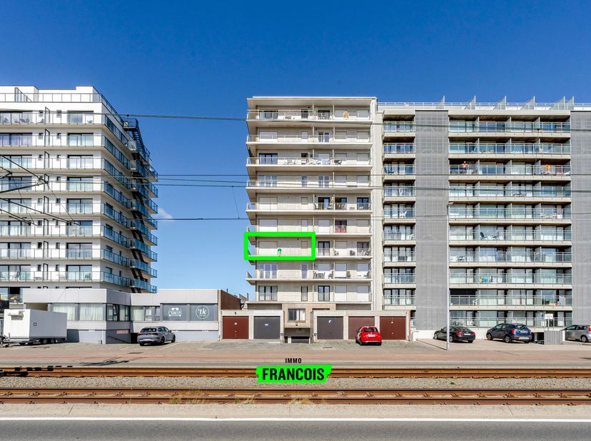 À vendre sur la Zeedijk à Middelkerke : un charmant studio avec un emplacement unique et une vue magnifique. Ce studio offre à la fois une vue latéral