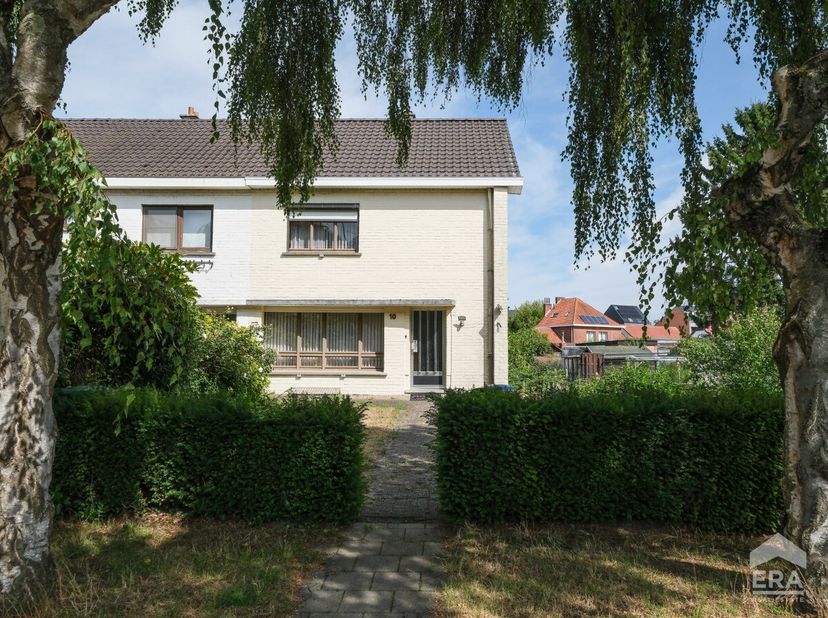 Huis te koop in Waloorstraat 10,
                    3600 Genk