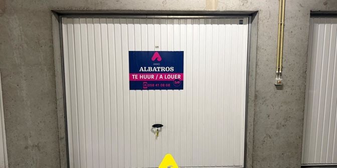 Garage à louer à Dynastielaan 2 boîte G219, 8660 De Panne