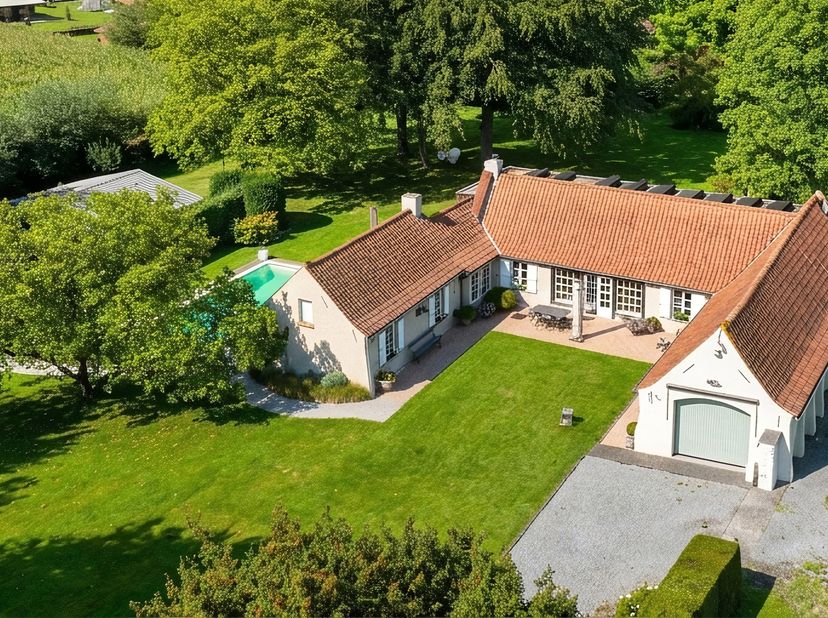 Maison à vendre à ,
                    7522 Lamain