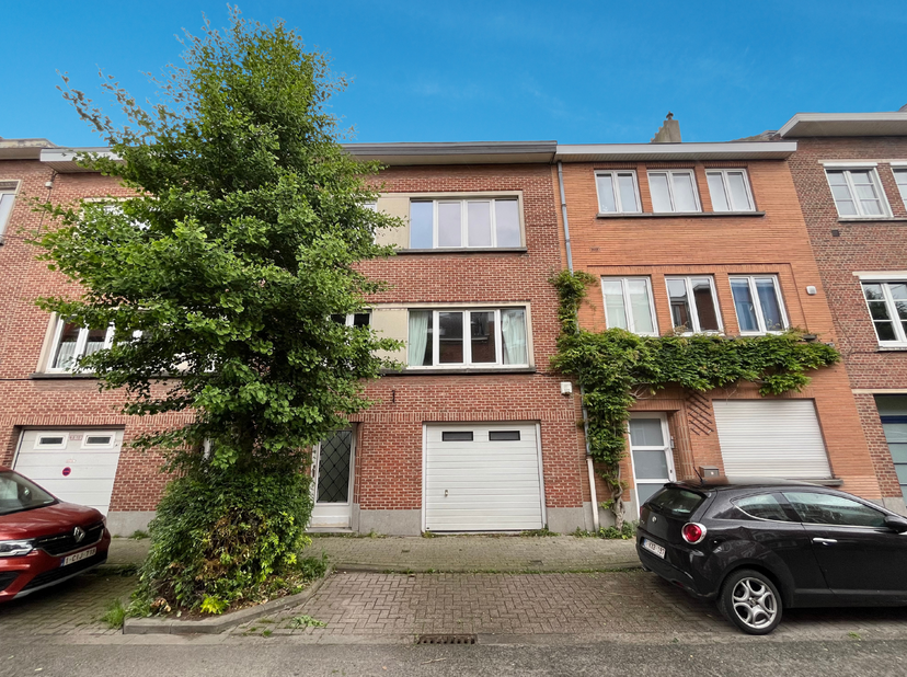 Appartement te huur in Rue Crocq 100,
                    1200 Sint-Lambrechts-Woluwe