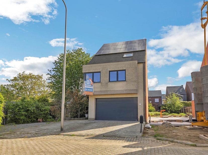 Huis te koop in Coupurestraat 31,
                    9470 Denderleeuw