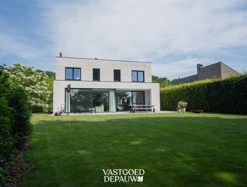                                         Villa te koop in Oostkamp, € 1.050.000
