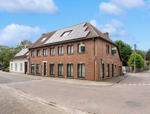                                         Usage mixte à vendre à Evergem, € 675.000

