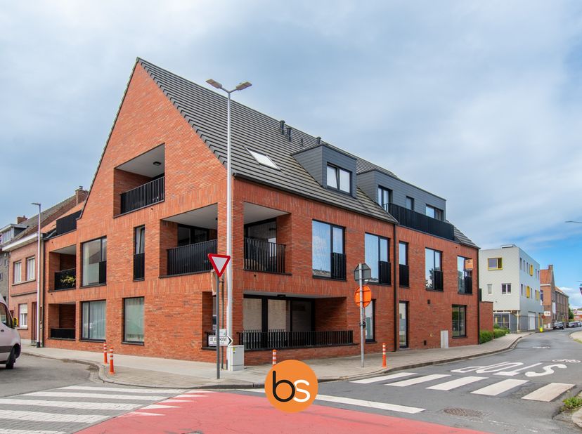 Appartement à louer
                    à 8880 Sint-Eloois-Winkel