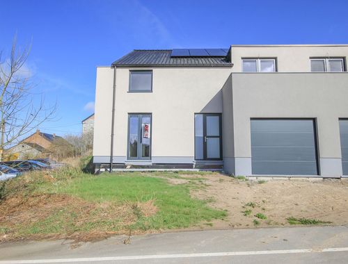                                         Villa te koop in Morialmé, € 310.000
