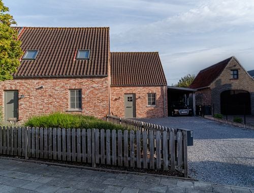                                        Huis te koop in Kanegem, € 439.000
