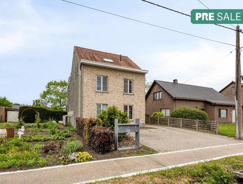                                         Appartement te koop in Wuustwezel, € 274.000
