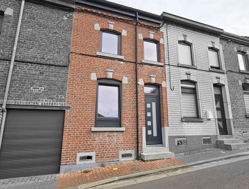                                         Eengezinswoning te koop in La Bouverie, € 210.000
