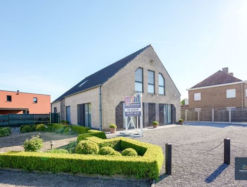                                         Woning te koop in Drongen, € 625.000
