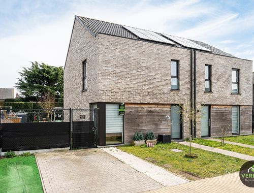                                         Woning te koop in Eeklo, € 395.000
