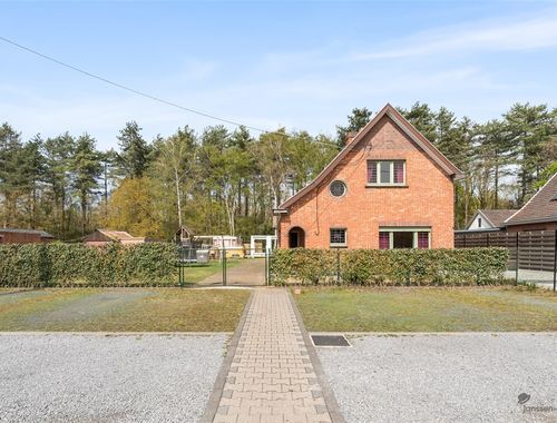                                         Woning te koop in Beverlo, € 379.000
